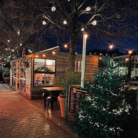 ホテル Slapen Bij Cafe De Concurrent フリシンゲン エクステリア 写真