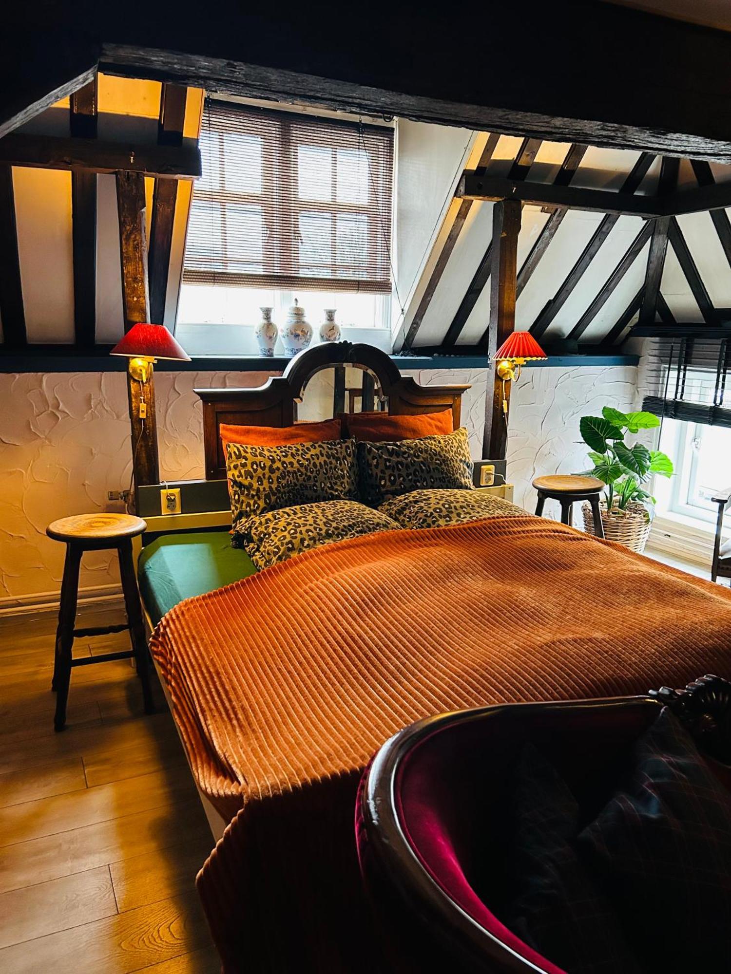 ホテル Slapen Bij Cafe De Concurrent フリシンゲン エクステリア 写真